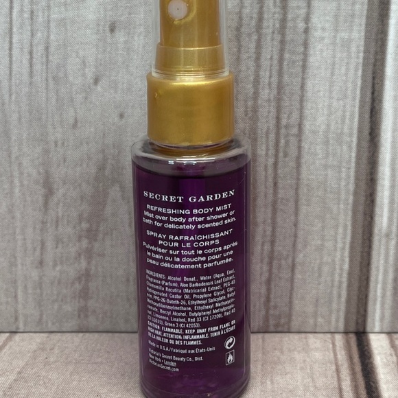 Victoria's Secret Pure Seduction Refreshing Body Mist 1.7 oz - Picture 2 of 2